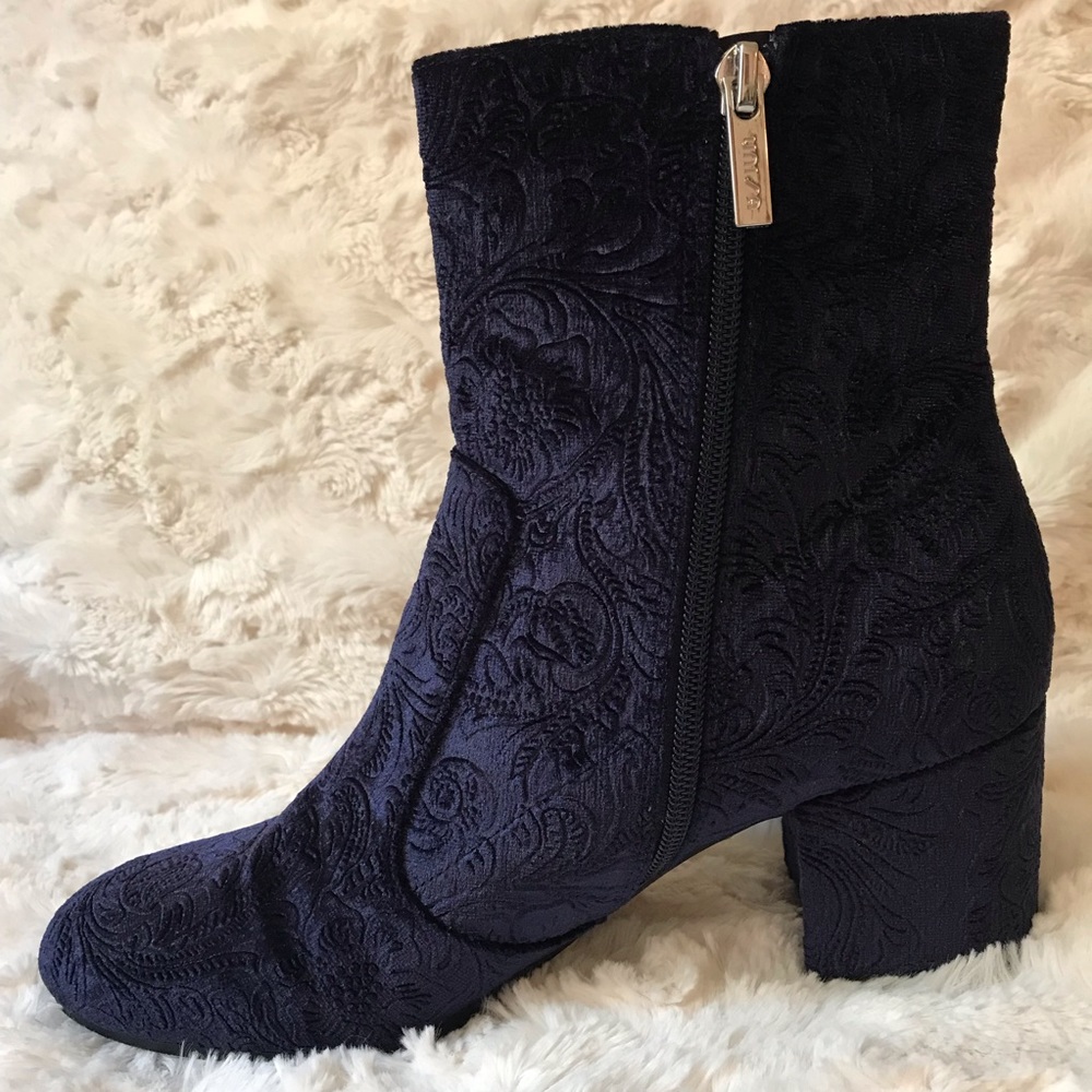 Sold Unisa Purple Crushed Velvet Ankle Boots 8.5 - Picture 6 of 15